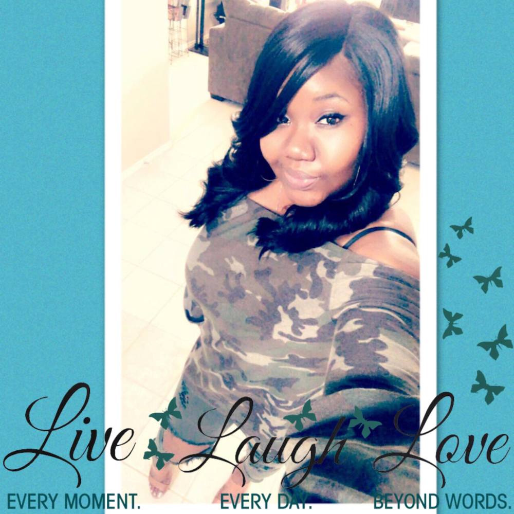 Meet your Posher, Kanisha